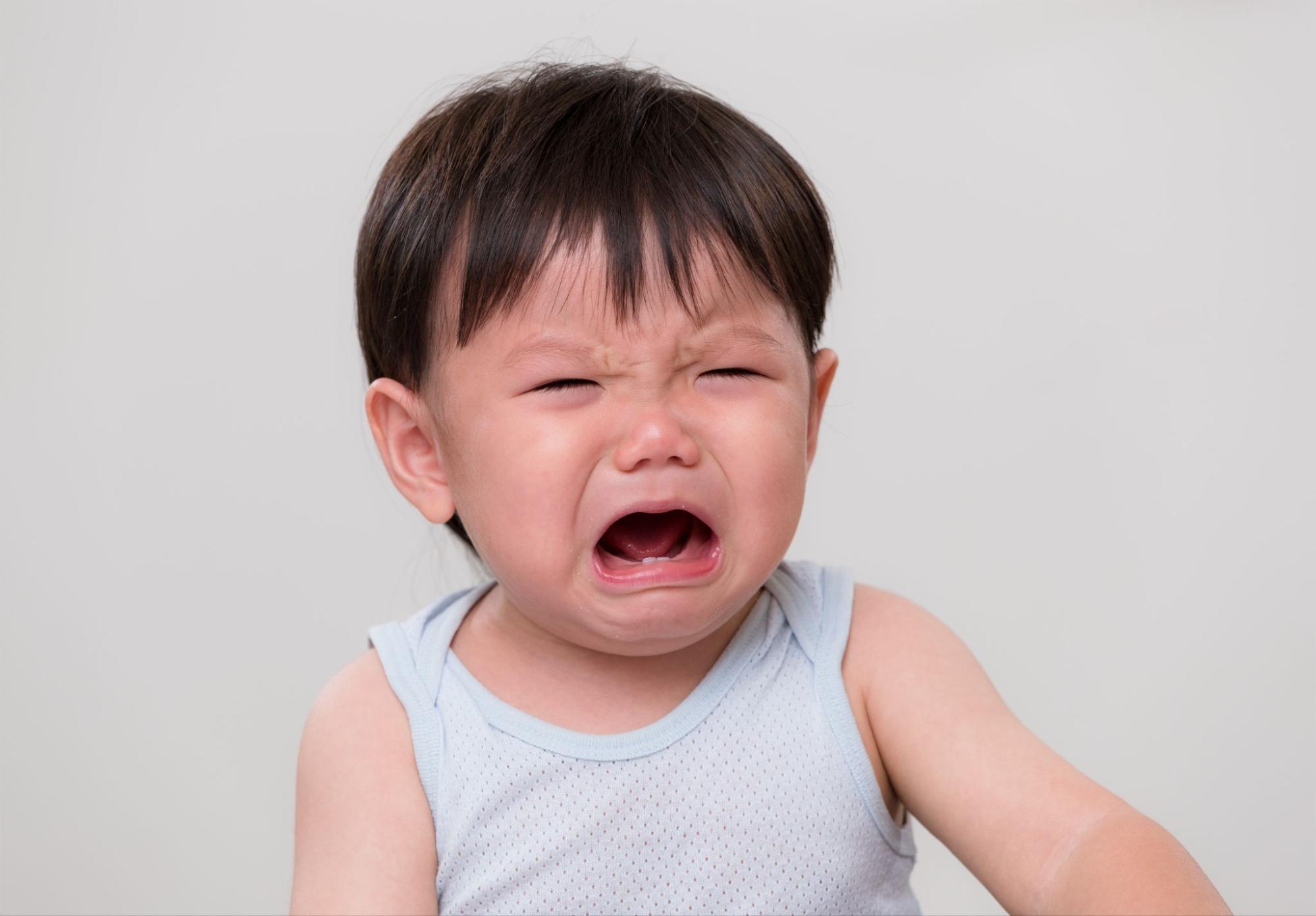 Bé quấy khóc có thể đến từ nhiều nguyên nhân khác nhau Bé quấy khóc có thể đến từ nhiều nguyên nhân khác nhau